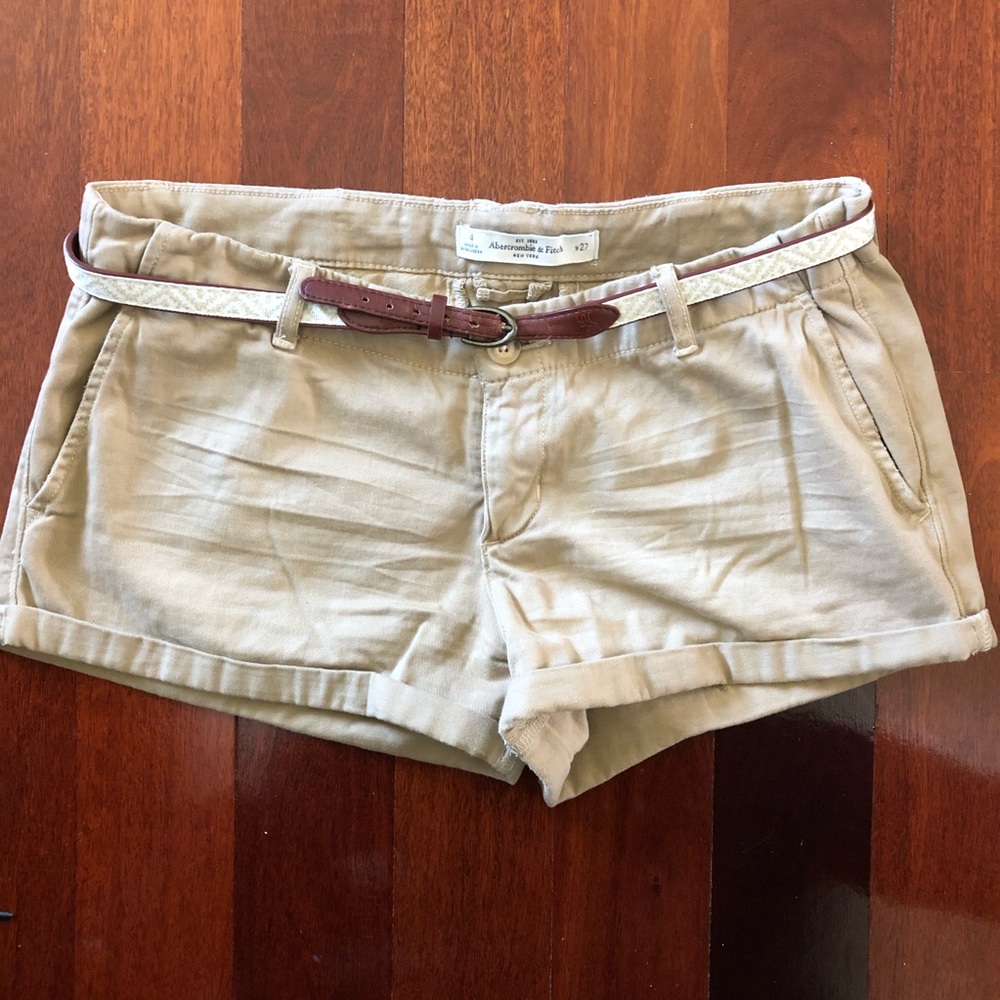 A&F Tan Chino Shorts w Belt - 4/27W